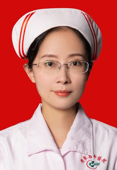 黄媛